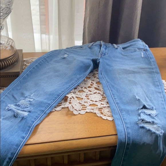 🖤 Levi’s Deconstructed Jeans 🖤 - Picture 5 of 5